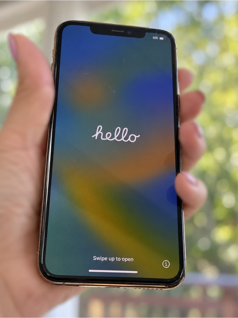 Apple iPhone 11 Pro Max in Gold - Unlocked
